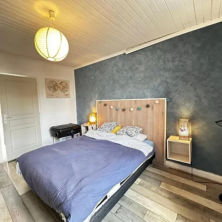 Maison Avec Jardin Et Terrasse, Proche - Fr-1-709-98 Ferienhaus
